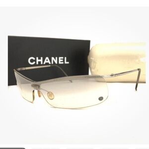CHANEL Men's Sunglasses in Silver